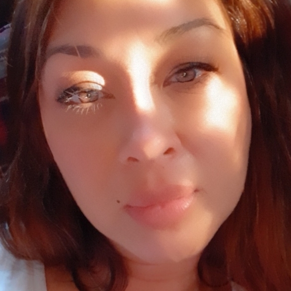 Meet your Posher, Kyla - Picture 1 of 1